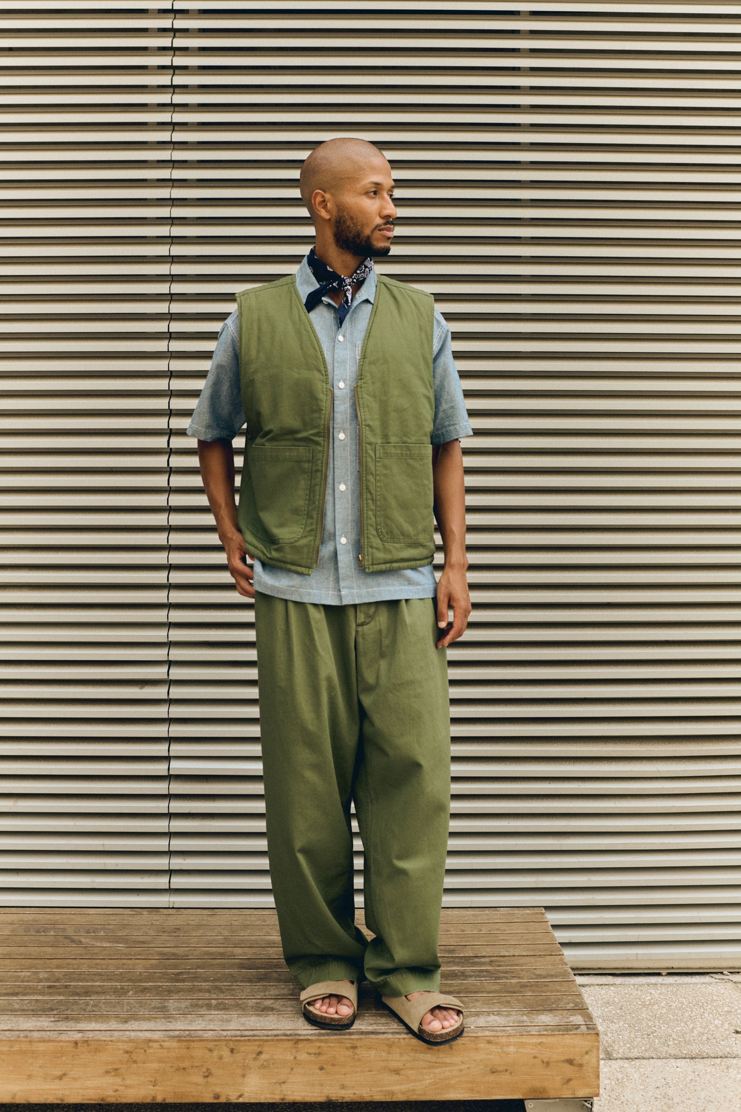 VESTE SANS MANCHE ISHIRO KAKI